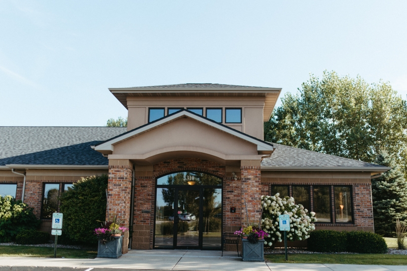 fox view dental office exterior